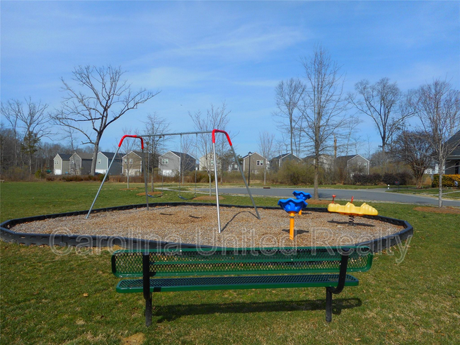 Building Photo - 843 Windage Wy