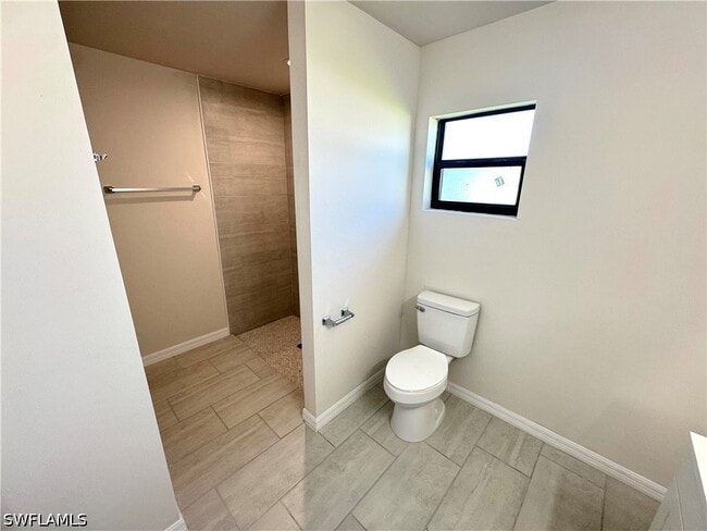 Building Photo - 2001 SW 4th St