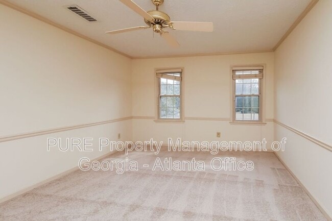 Building Photo - 938 Lost Valley Dr SE