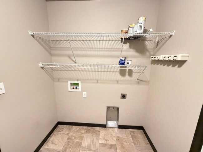 Building Photo - Rathdrum Rancher