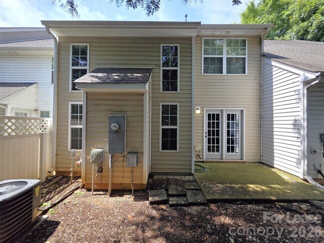 Building Photo - 360 Tidmarsh Ct NW