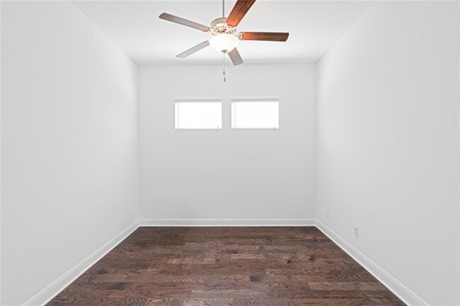 Building Photo - 3037 Sage Ranch Dr