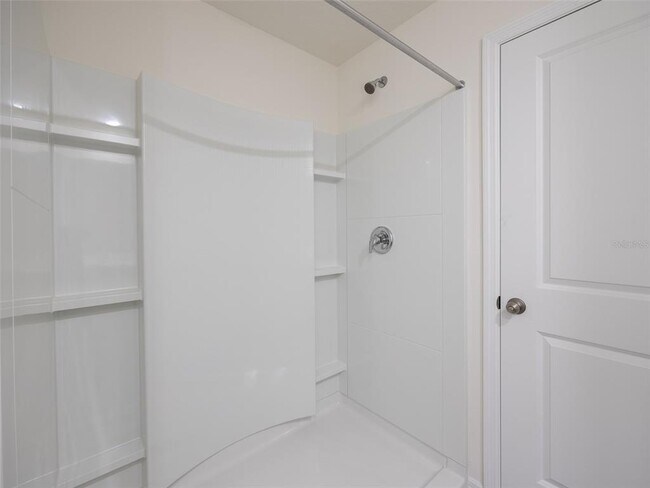 Building Photo - 3820 Mannered Gold Ave