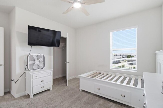Building Photo - 18114 Wheathouse Pl