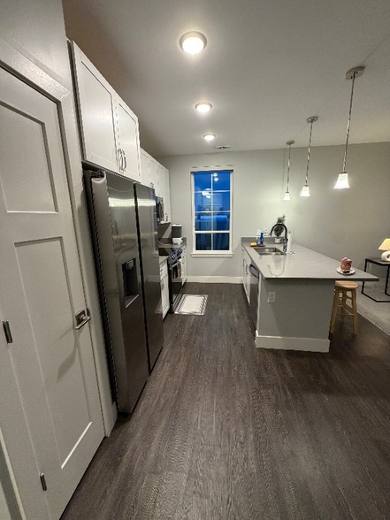 Building Photo - 8700 E 116th St