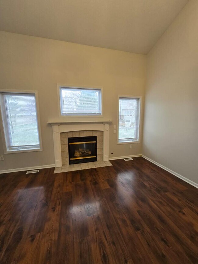 Building Photo - 5431 Boxwood Ct SE