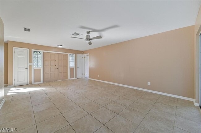 Building Photo - 1521 SE 1st Terrace