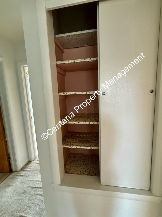 Building Photo - Cute 3 Bedroom Home for Rent!