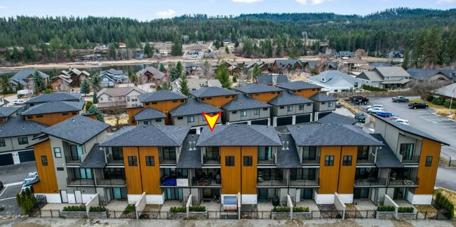 Primary Photo - 3 Bedroom, 2 Bath Coeur d' Alene Condo