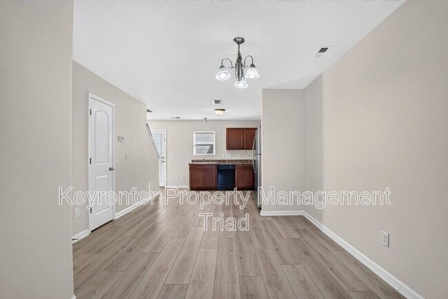 Building Photo - 1168 Brooksridge Way