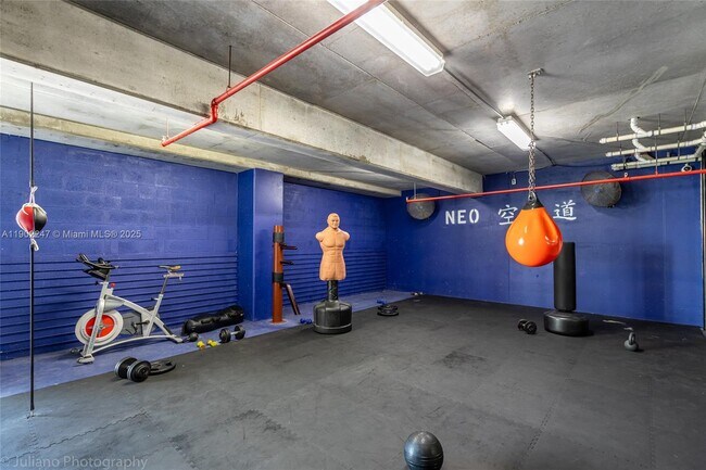 Building Photo - 690 SW 1st Ct