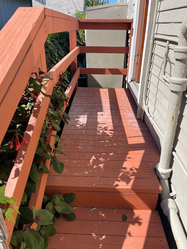 Building Photo - 4311-4315 Maryland Street