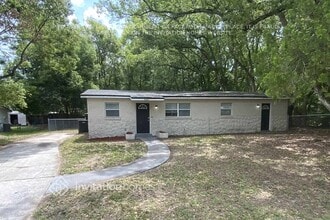 Building Photo - 4461 Melvin Cir E