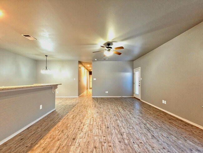 Building Photo - 1109 Preston Trails