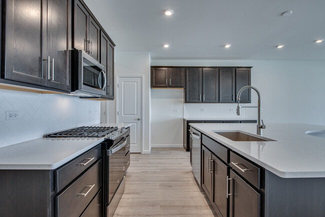 Building Photo - 2287 Ryegrass Ln