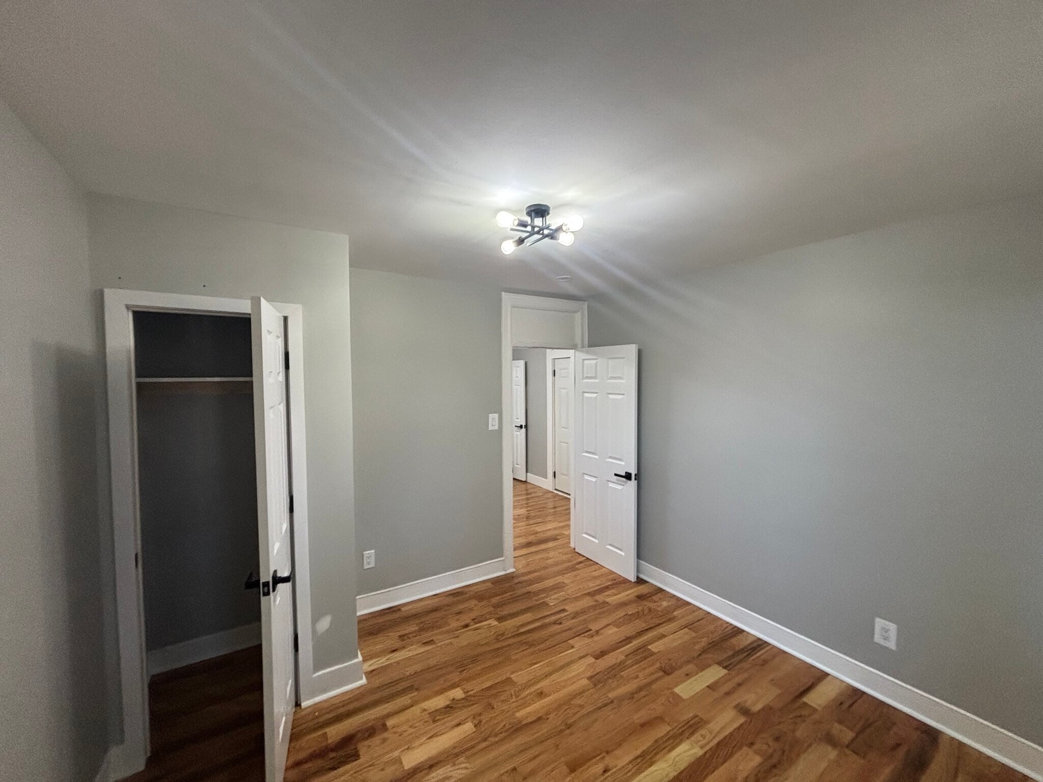 Building Photo - 838 Communipaw Ave