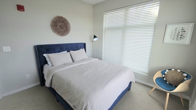 Building Photo - 1505 54th Ave N