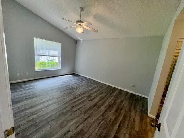 Building Photo - 1883 Oak Berry Cir