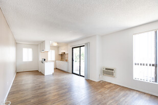Interior Photo - Sunset Pointe Apartments