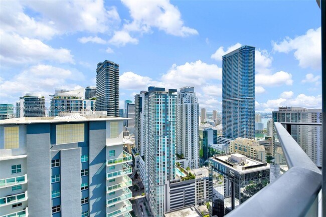 Building Photo - 1300 S Miami Ave