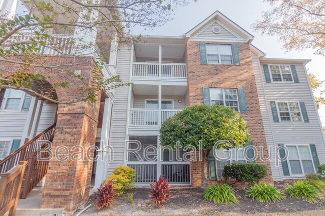 Building Photo - 3774 Hitchcock Way