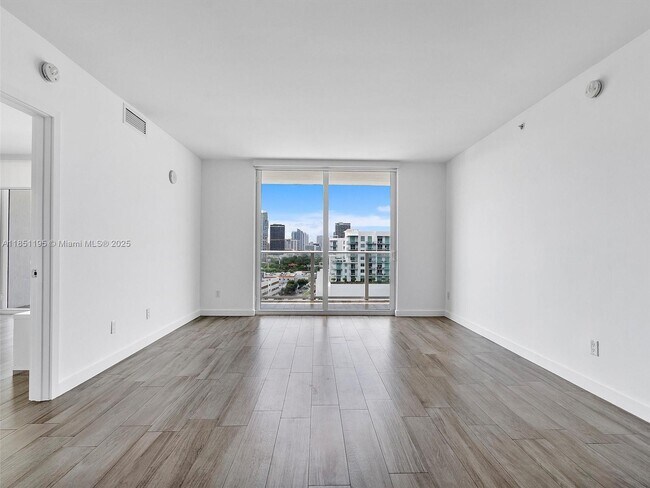 Building Photo - 4250 Biscayne Blvd