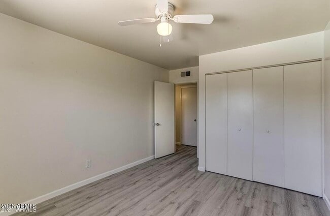 Building Photo - 40 E Fairmont Dr