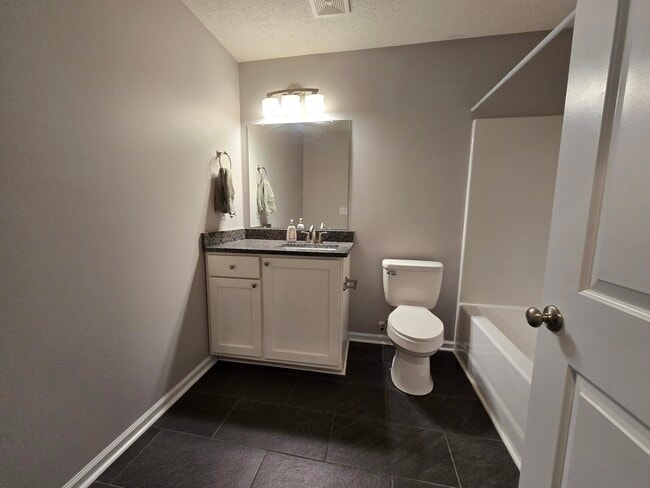 Building Photo - 810 Slidingrock Ln