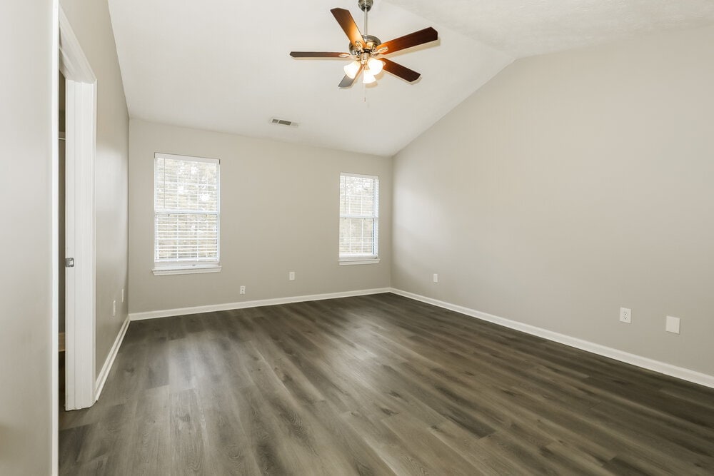 Building Photo - 11752 Spring Lake Way