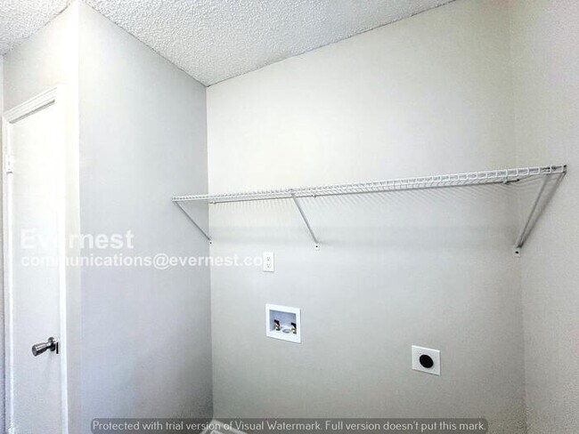 Building Photo - 6628 Bent Birch Cove