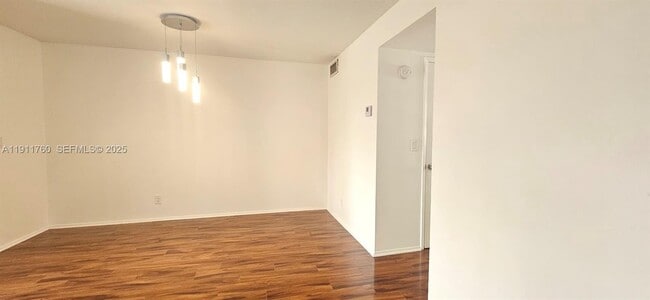 Building Photo - 300 Layne Blvd