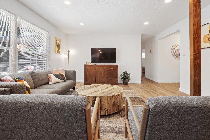 Building Photo - 6050 E Alameda Ave