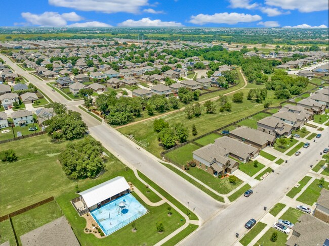 Building Photo - 3520 Addison St