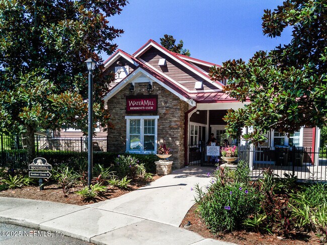 Building Photo - 9093 Fallsmill Dr