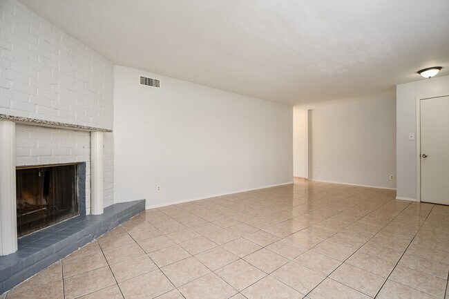 Building Photo - 4206 Belle Park Dr
