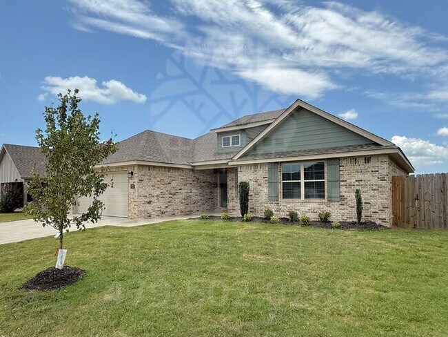 Building Photo - Tontitown- Single-Family Home- Popular Wellington Plan