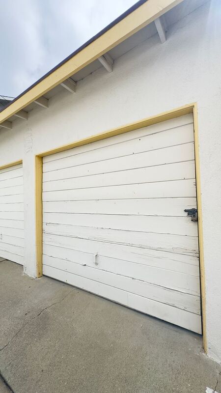 Building Photo - 6019 Bright Ave