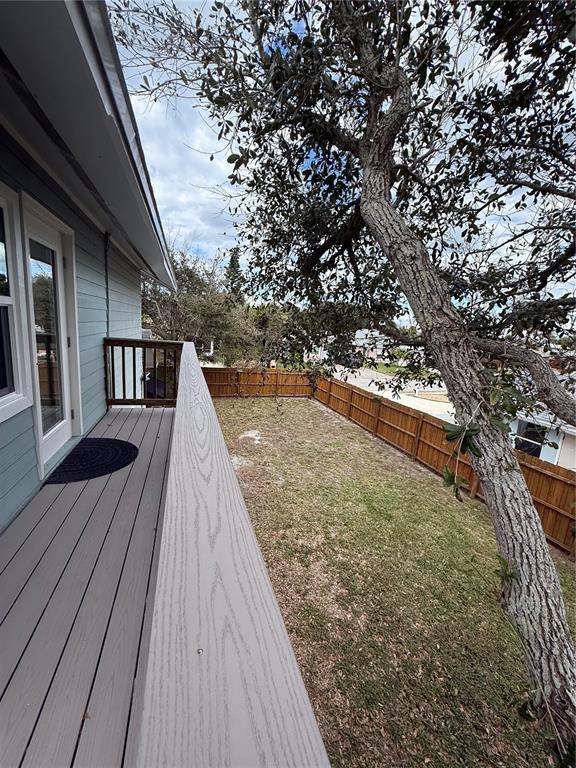 Building Photo - 509 N Peninsula Ave