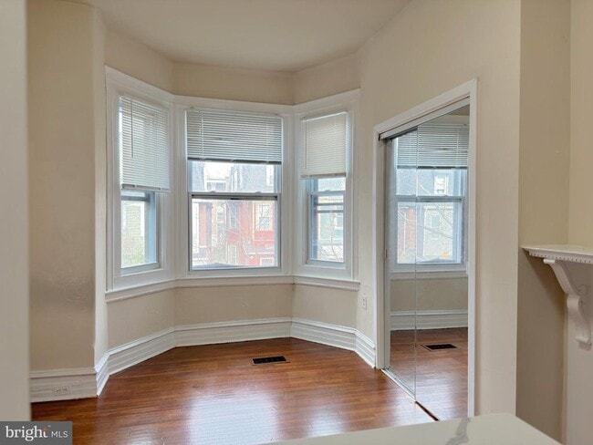 Building Photo - 4527 Osage Ave