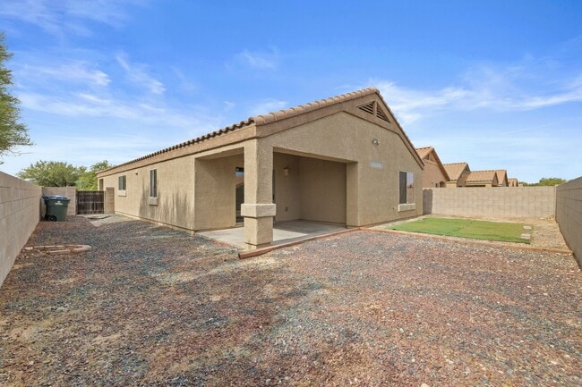 Building Photo - 6673 E Cooperstown Dr