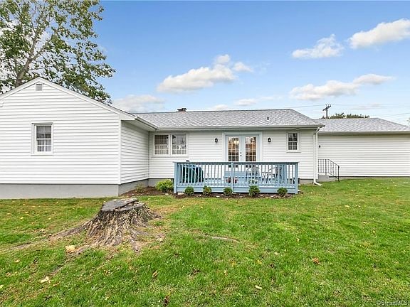 Building Photo - 35 Delwood Rd