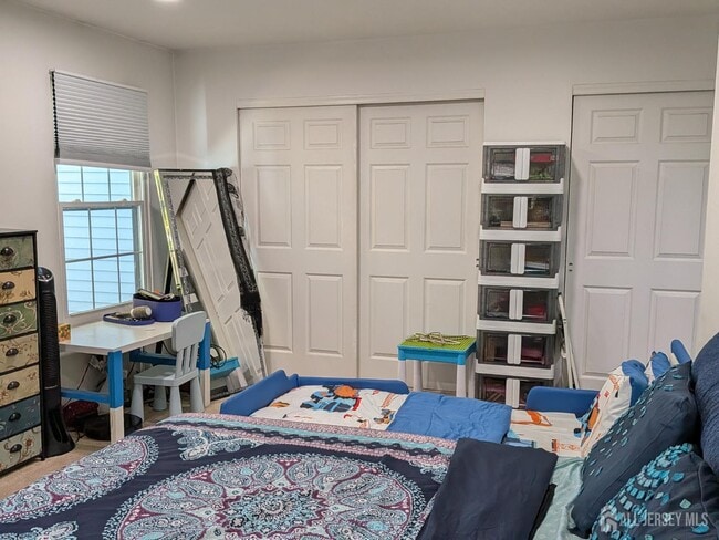 Building Photo - 2103 Timber Oaks Rd