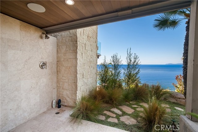 Building Photo - 709 Kendall Dr