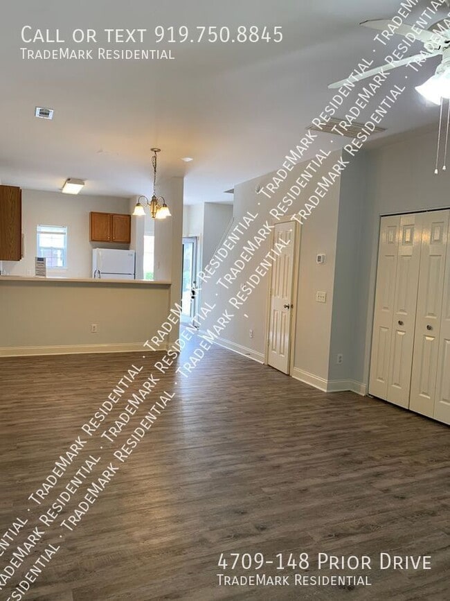Building Photo - 4709 Prior Dr