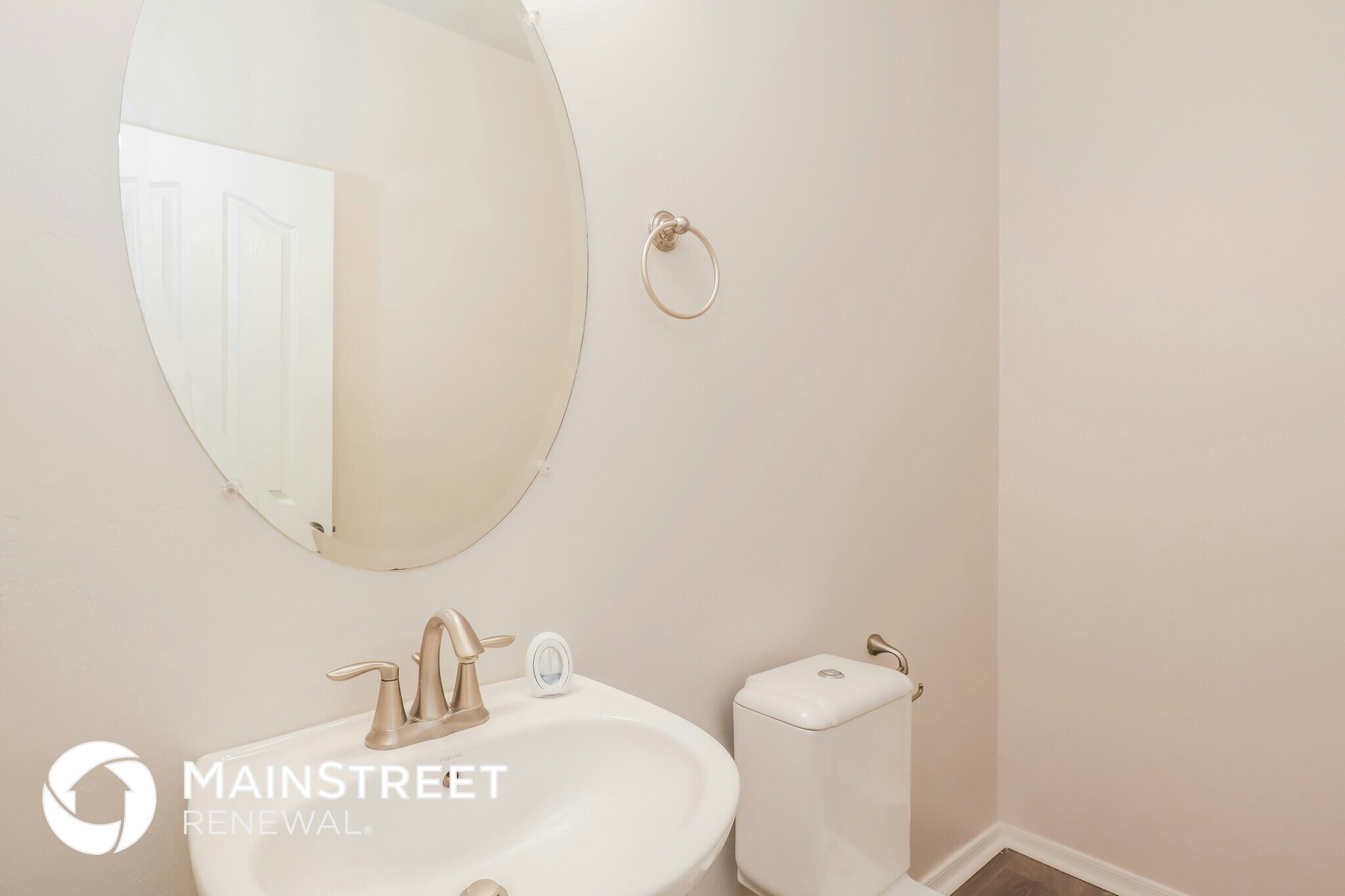 Building Photo - 1027 E Madera Grove Ln