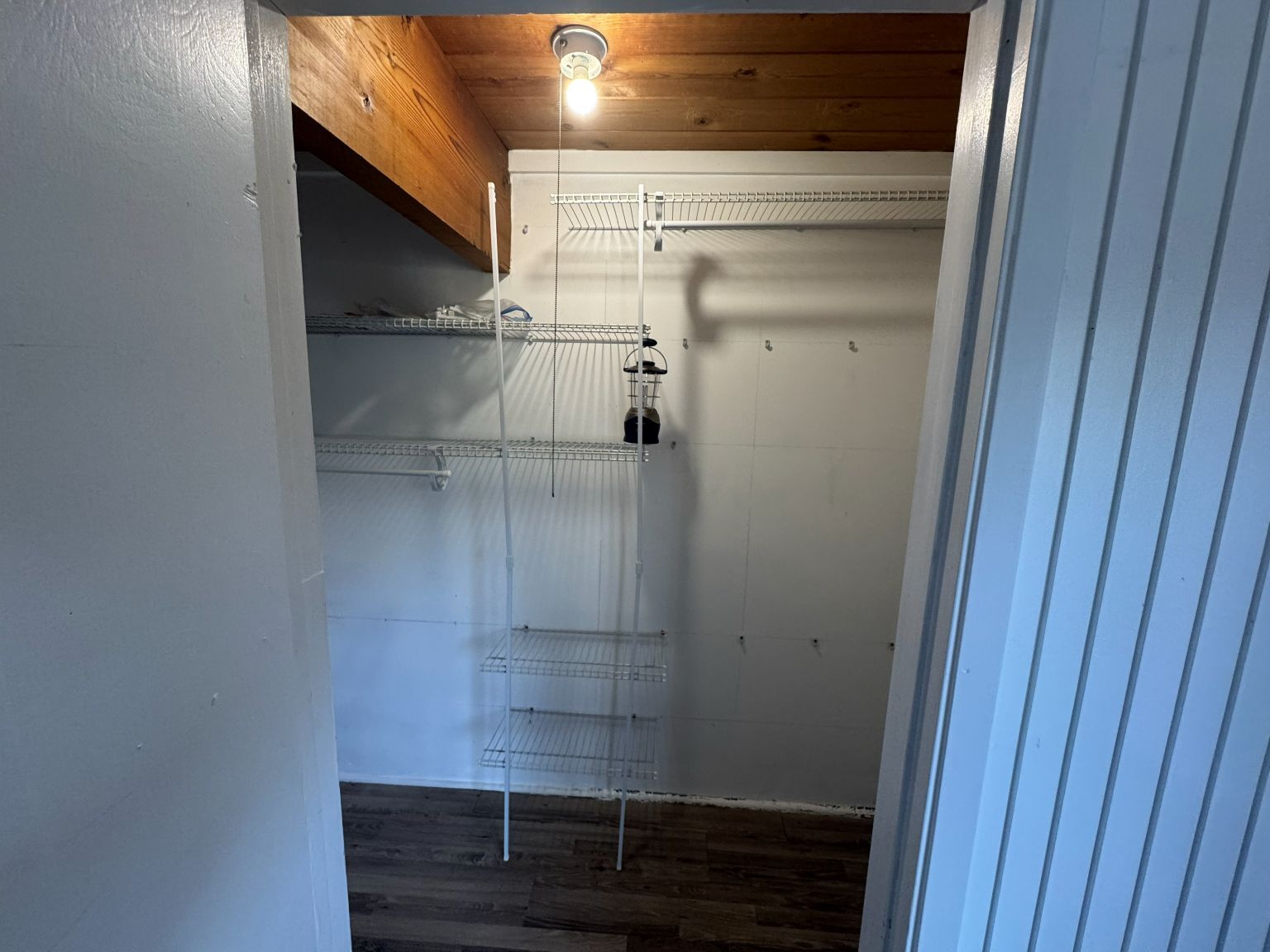 Building Photo - 160 College Ave