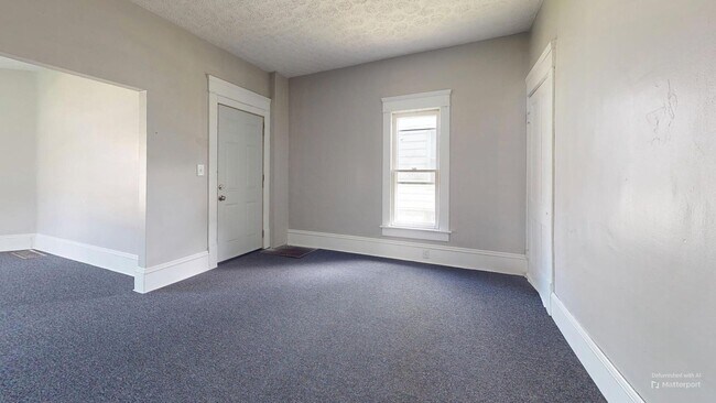 Building Photo - 1072 Wooster Rd W