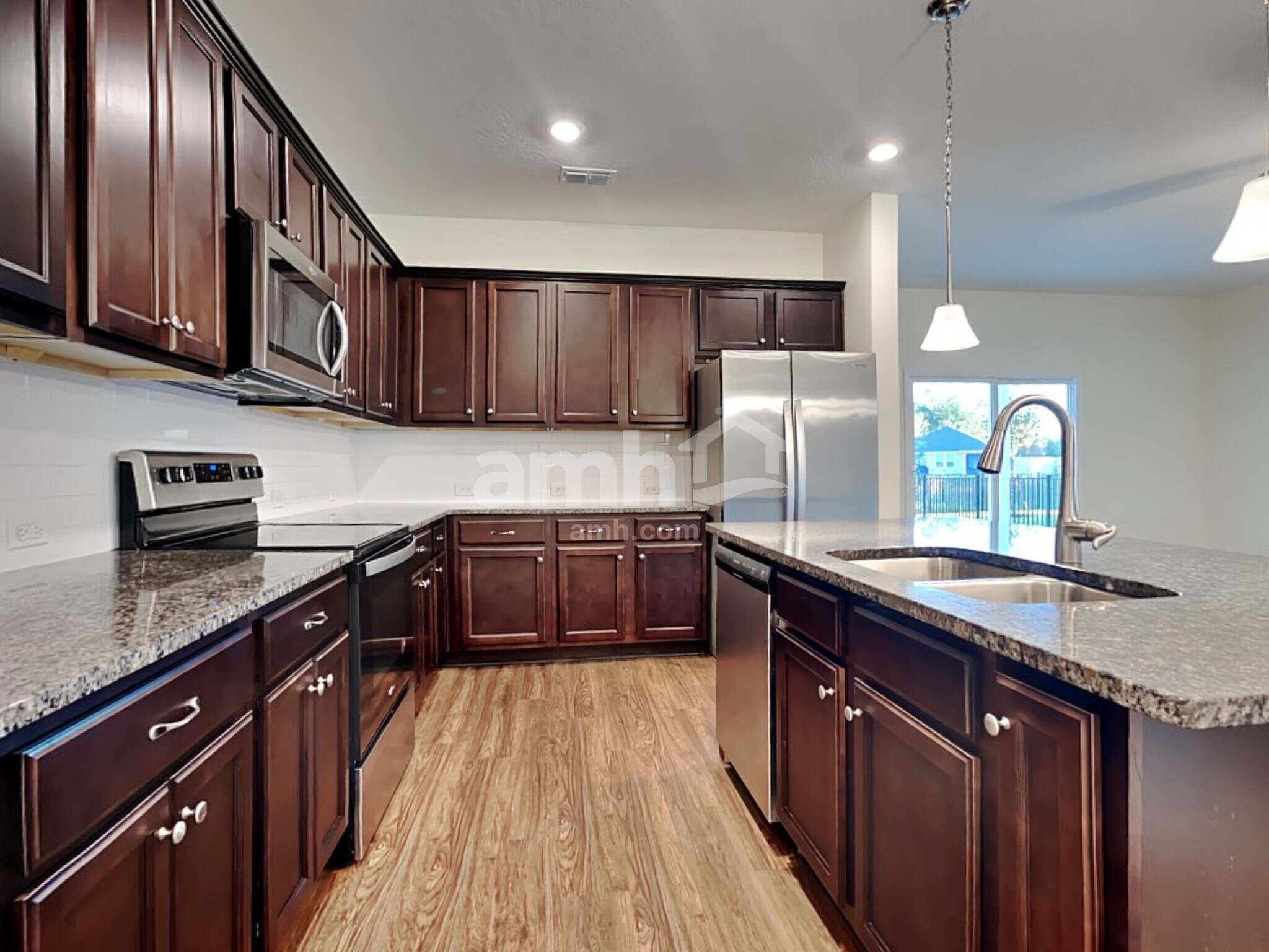 Building Photo - 1247 Tan Tara Trl