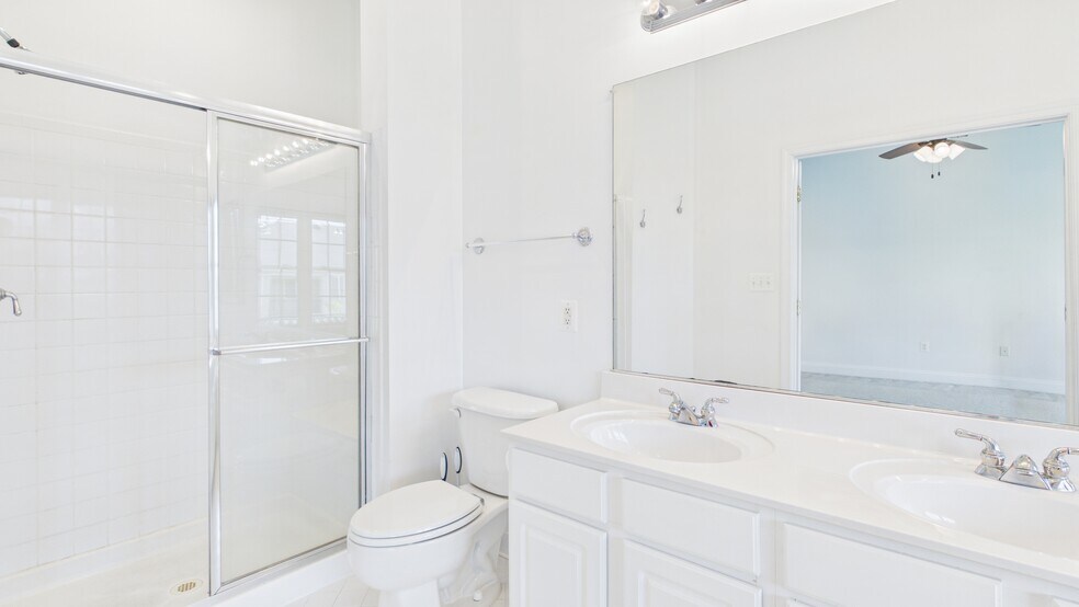 Building Photo - 25807 Turlough Ter