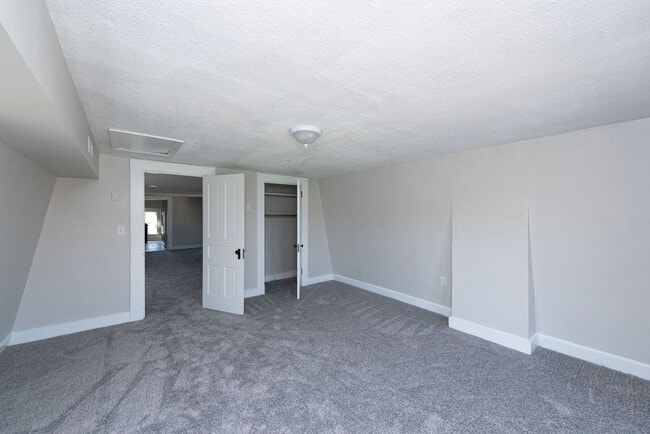 Building Photo - 1743 Compton Rd